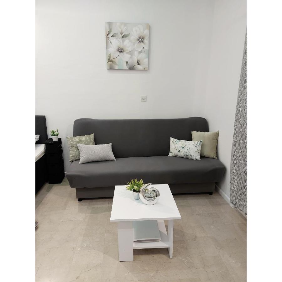 Studio Apartment Lee Split Luaran gambar